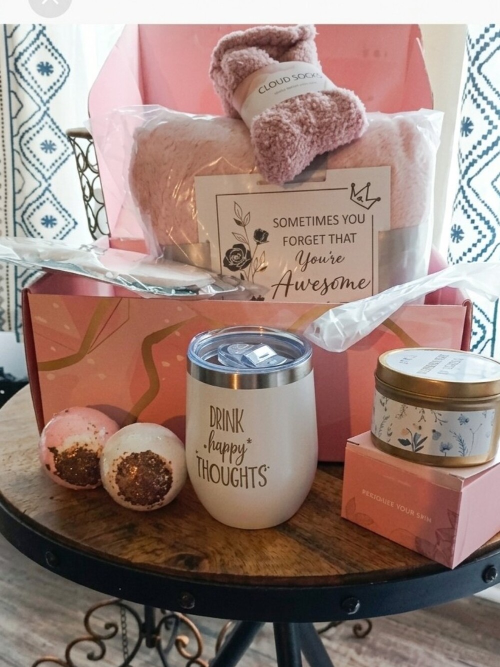 Pink Plush Throw Gift Set - Home Accents